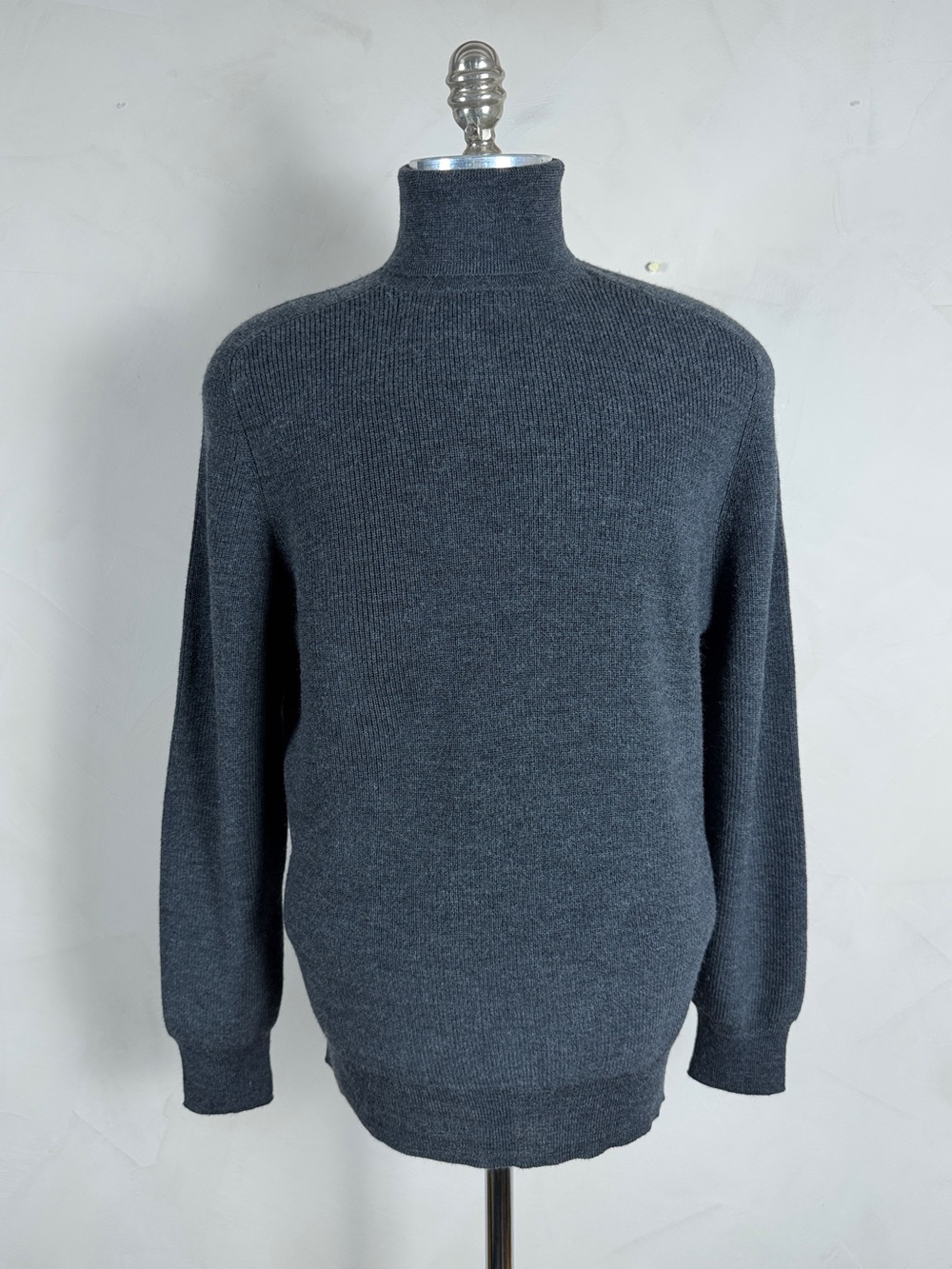 J.Crew Destination Merino Wool Saddle-Sleeve Turtleneck Charcoal Men’s L